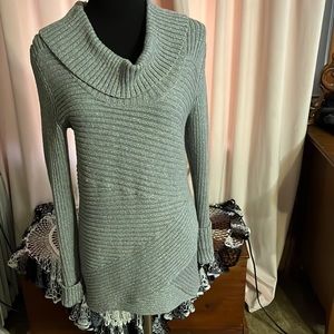 WHBM Holiday Christmas Sweater M